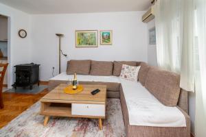 Apartments by the sea Zadar - 19500