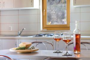 Family friendly house with a swimming pool Postira, Brac - 19563