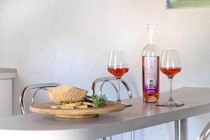 Family friendly house with a swimming pool Postira, Brac - 19563