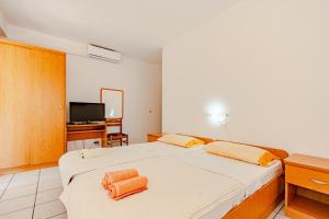 Apartments by the sea Viganj, Peljesac - 19391