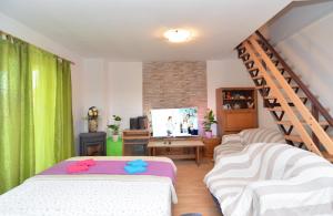 Family-friendly apartments with swimming pool Fazana - 19596