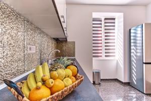 Apartments with a parking space Mali Losinj, Losinj - 19618