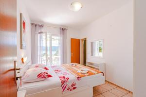 Apartments by the sea Viganj, Peljesac - 19391