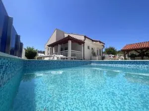 Family friendly house with a swimming pool Janjina, Peljesac - 19594 - Dubrava