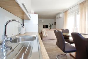 Apartments with parking space Bibinje, Zadar - 19610