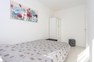 Apartments with parking space Podstrana, Split - 19638