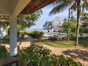 Deshadan Backwater Resort - The best sunrise view