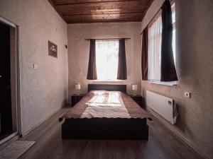 Къща за гости Светулките Fireflies Guest House