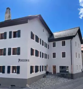 Pensiunina - Pension - Sent - 施库尔