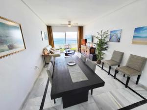 PINTA BEACH HOUSE Dúplex con vistas panorámicas