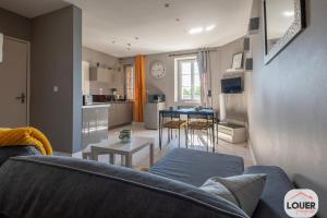 Appartements Sejours & Affaires - Appartement Spacieux et Calme - Amboise : photos des chambres