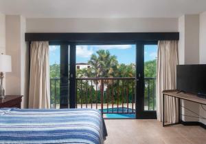 Wonderful 1-bed condo, 2min walk to beach & more