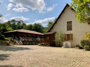 St Amour - Maison en Dordogne avec piscine