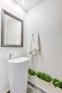 Splendor 3 bedroom flat in Silver Mountain