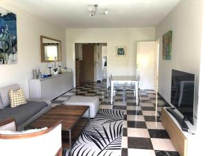 Beautiful T3 terrasse Nice