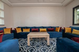 Adams Apartments,Self CheckIn 6 Mins to Beach Downtown Fiber Optic WiFi Free Parking Same Rules as Hotels