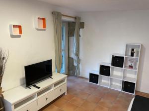 4 Betten in 3-Zimmer-Wohnung mit WLAN TV und Garten