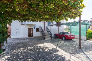 Apartment Pjescana Uvala 7349a