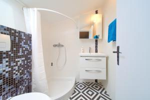 Apartments with parking space Baska, Krk - 19708