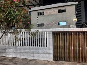 Lar Recife Olinda Praia 2, na Avenida Boa Viagem