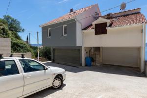 Apartments by the sea Stanici, Omis - 19750