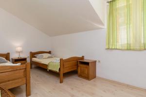 Apartments by the sea Stanici, Omis - 19750