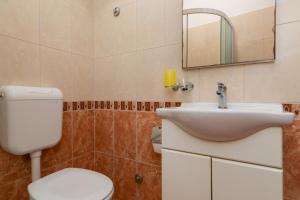 Apartments by the sea Stanici, Omis - 19750