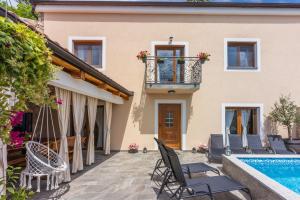 Family friendly house with a swimming pool Grizane, Crikvenica - 19783 