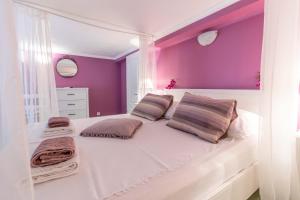 Apartments for families with children Banjol, Rab - 19804