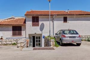 Apartments with a parking space Mali Losinj, Losinj - 19815 