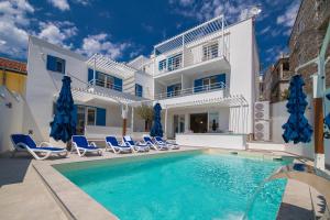 Seaside apartments with a swimming pool Selce, Crikvenica - 19902