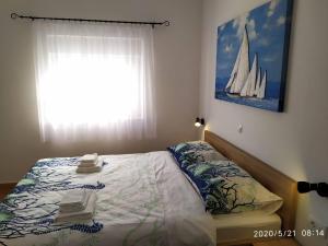 Apartments and rooms with parking space Novi Vinodolski - 19860