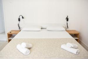 Apartments with parking space Makarska - 19795