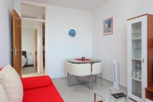 Apartments by the sea Okrug Donji, Ciovo - 19974