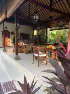 Rumah Kelapa Senang
