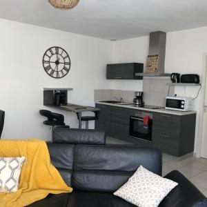 Appartements Joli appartement recent tout confort parking prive : photos des chambres