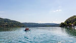 Maisons de vacances Maison avec vue sur le lac de Paladru, plage 200m. : photos des chambres