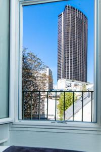 Hotels HOTEL DE PARIS MONTPARNASSE : Chambre Double Supérieure avec Baignoire - Vue sur Jardin