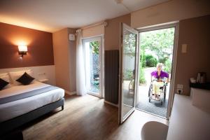 Hotels HOTEL DE PARIS MONTPARNASSE : photos des chambres