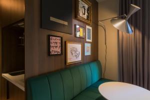 Bona Fide Main Square Designer Apartments 