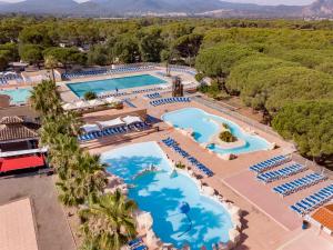 Campings Camping Oasis Village : photos des chambres