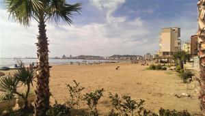 Joli Apartement Plazhi i Durresit