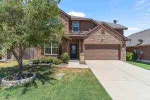 Cozy Home Away 20 Mins to Omni PGA Frisco! - Aubrey