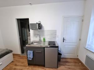 Appartements Appartement tout confort a Lille : photos des chambres