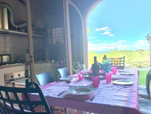 Incantevole borgo con piscine