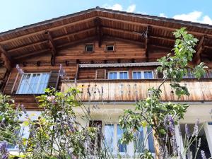 Cozy Chalet by Interlaken. Parking