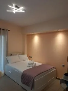 Ομορφο διαμερισμα και δωρεάν χωρο σταθμευσης - Anatolí