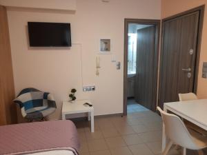 Ομορφο διαμερισμα και δωρεάν χωρο σταθμευσης