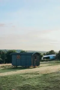 Stunning Shepherd's Hut Retreat North Devon - Langtree