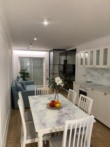 Flaming Apartment 4F